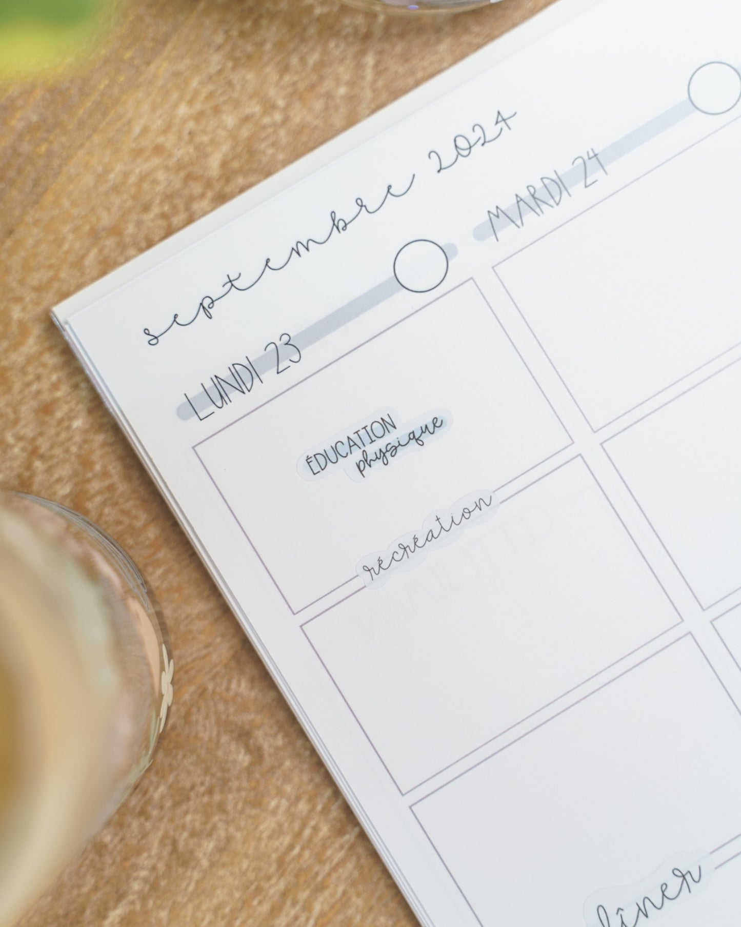 Grande feuille - Spécialistes